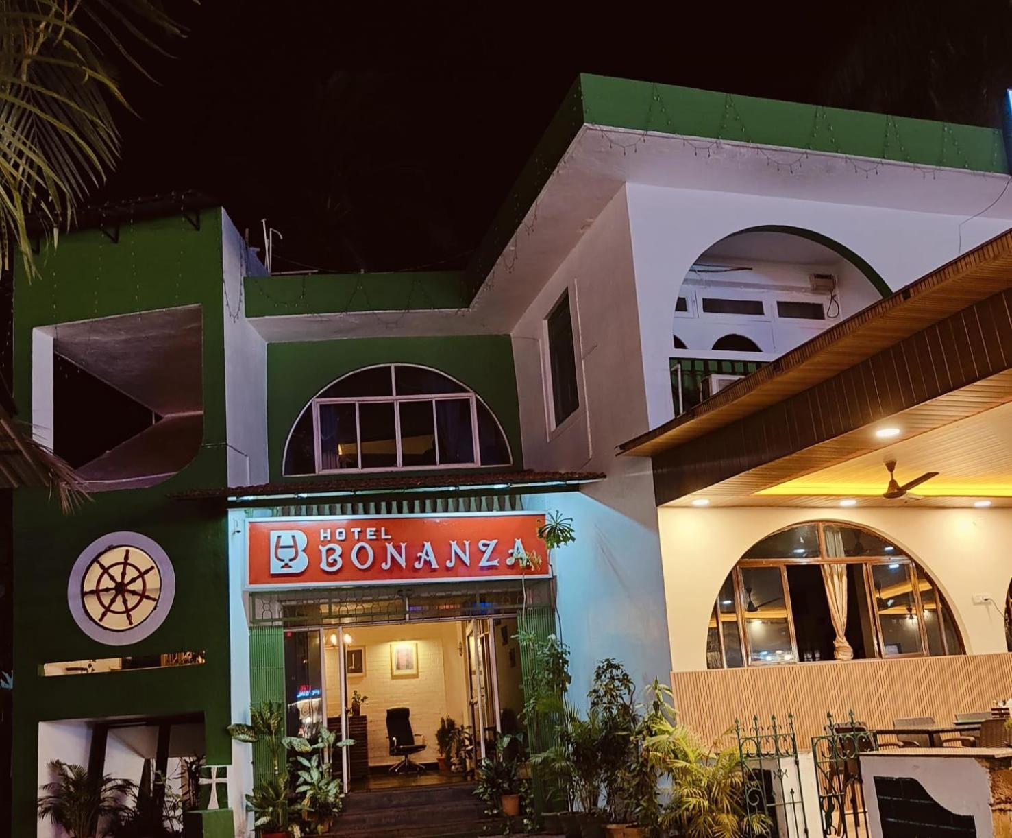 Hotel Bonanza Бага Екстер'єр фото