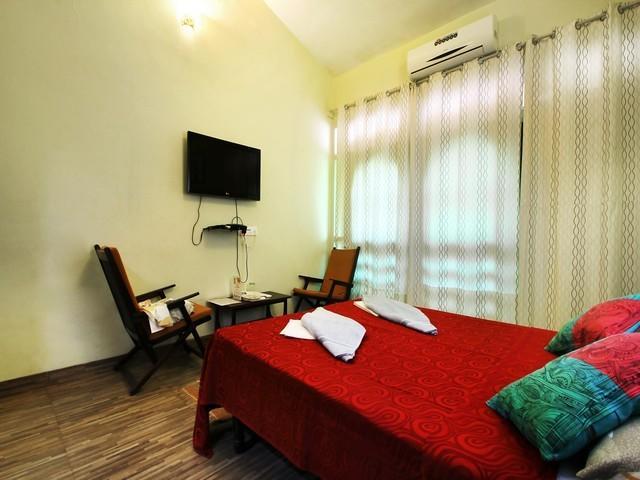 Hotel Bonanza Бага Екстер'єр фото