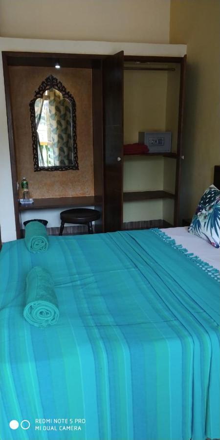 Hotel Bonanza Бага Екстер'єр фото